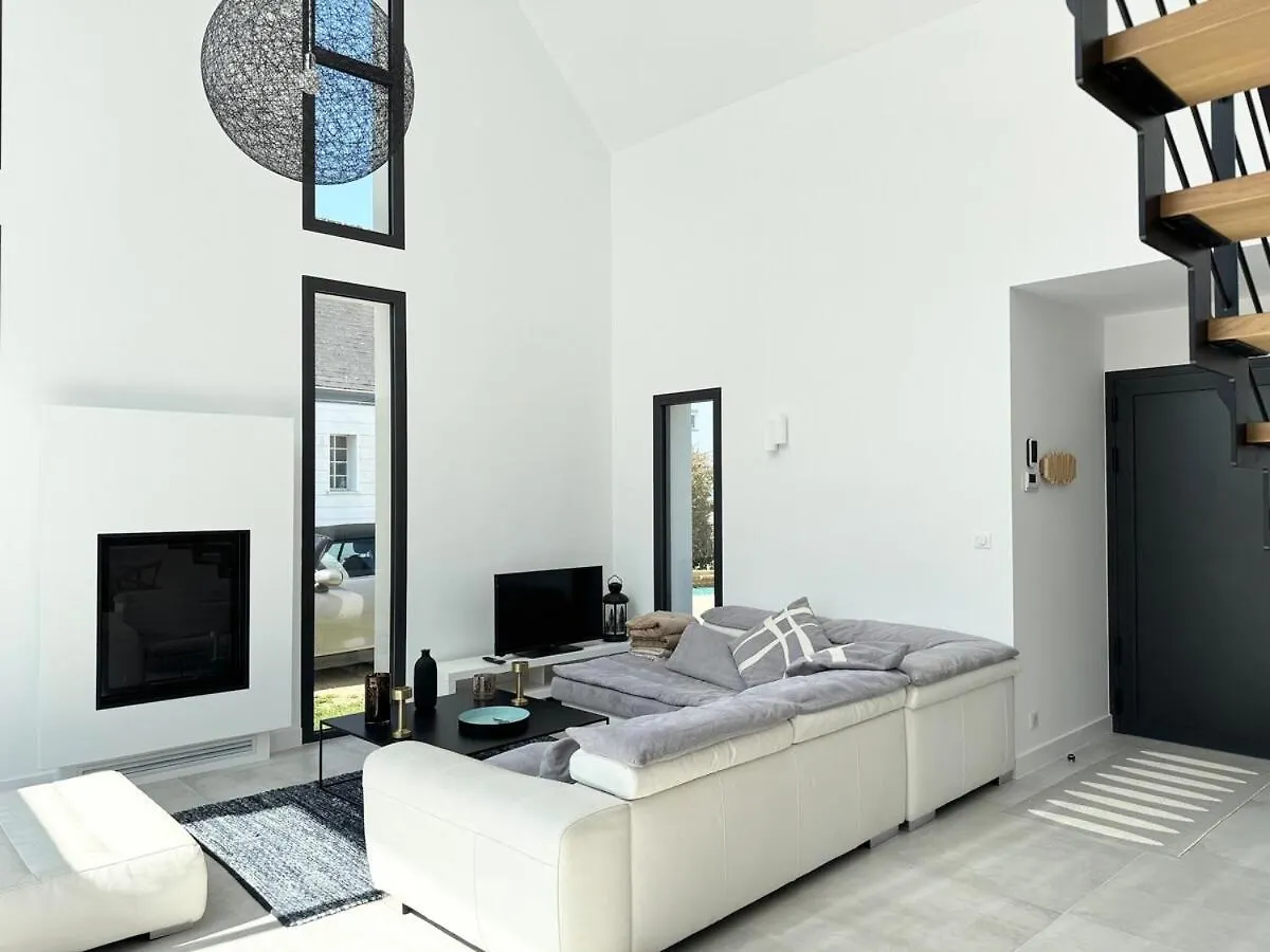 Superbe Villa Contemporaine Avec Piscine, Sainte Marine Combrit 0*,  France
